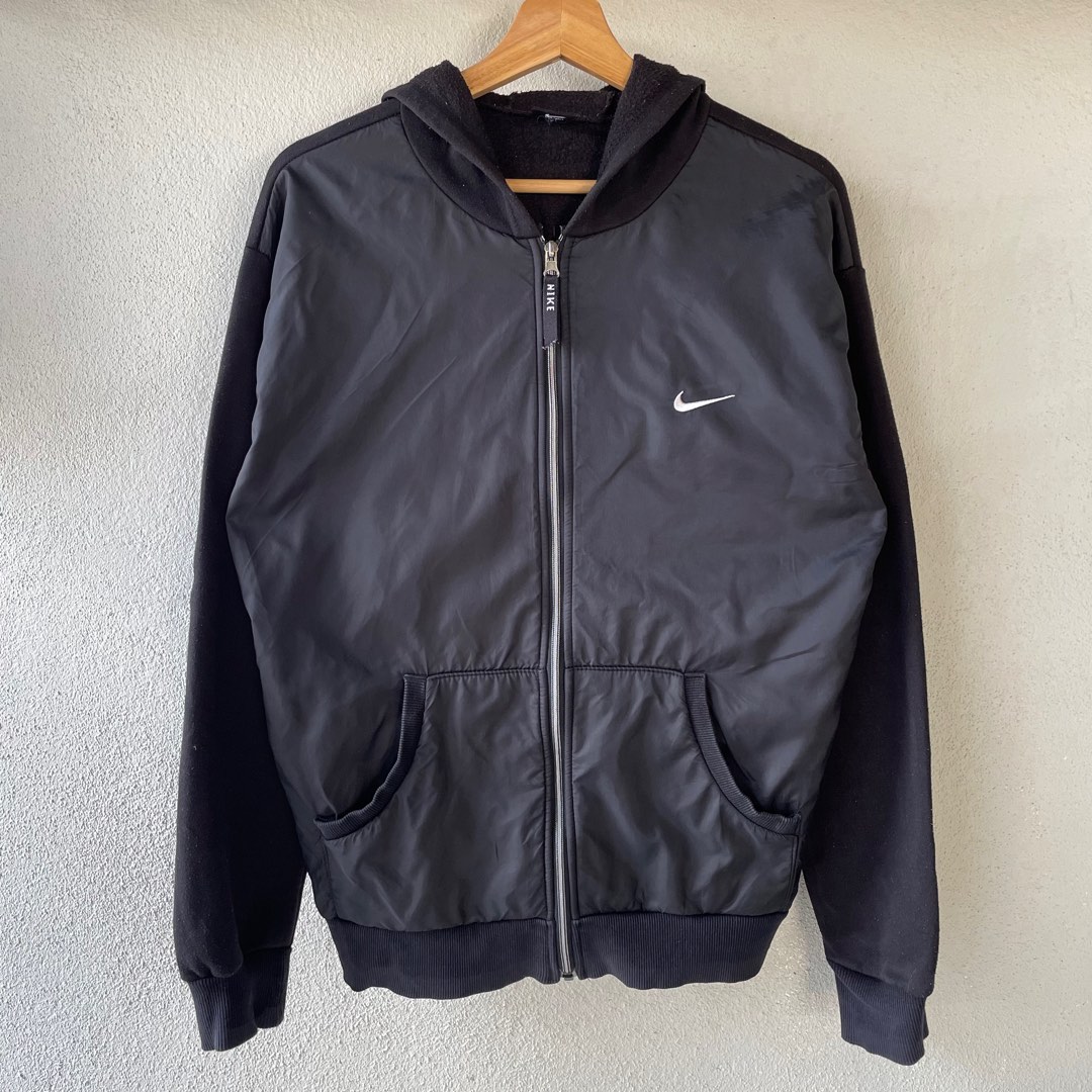 Nike zipper jacket, Men's Fashion, Tops & Sets, Hoodies on Carousell