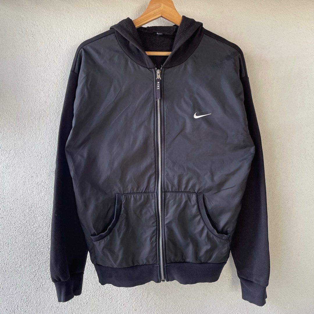 Nike zipper jacket Men s Fashion Tops Sets Hoodies on Carousell