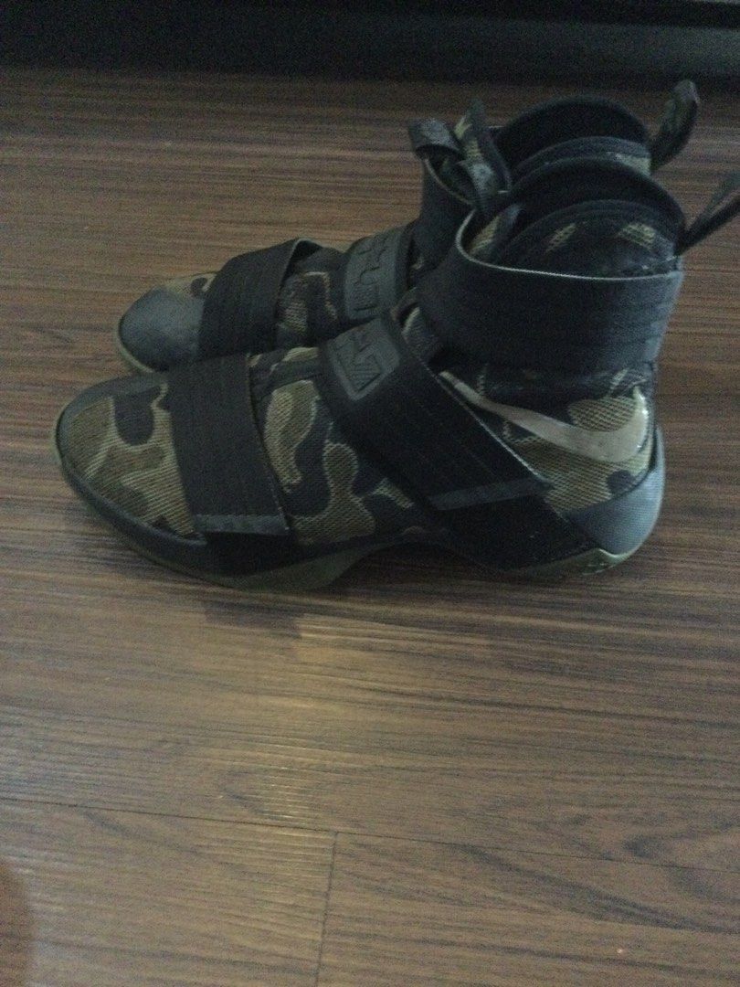 NIKE ZOOM LEBRON SOLDIER 10 ARMY ORIGINAL on Carousell