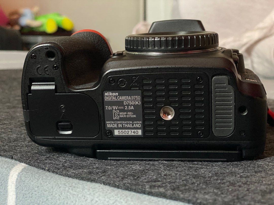 d750k