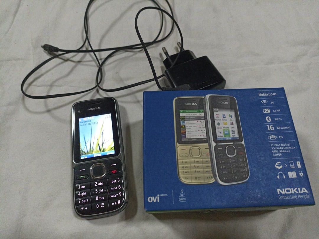 Nokia C2-01 Handphone, Mobile Phones & Gadgets, Mobile Phones, Early  Generation Mobile Phones on Carousell