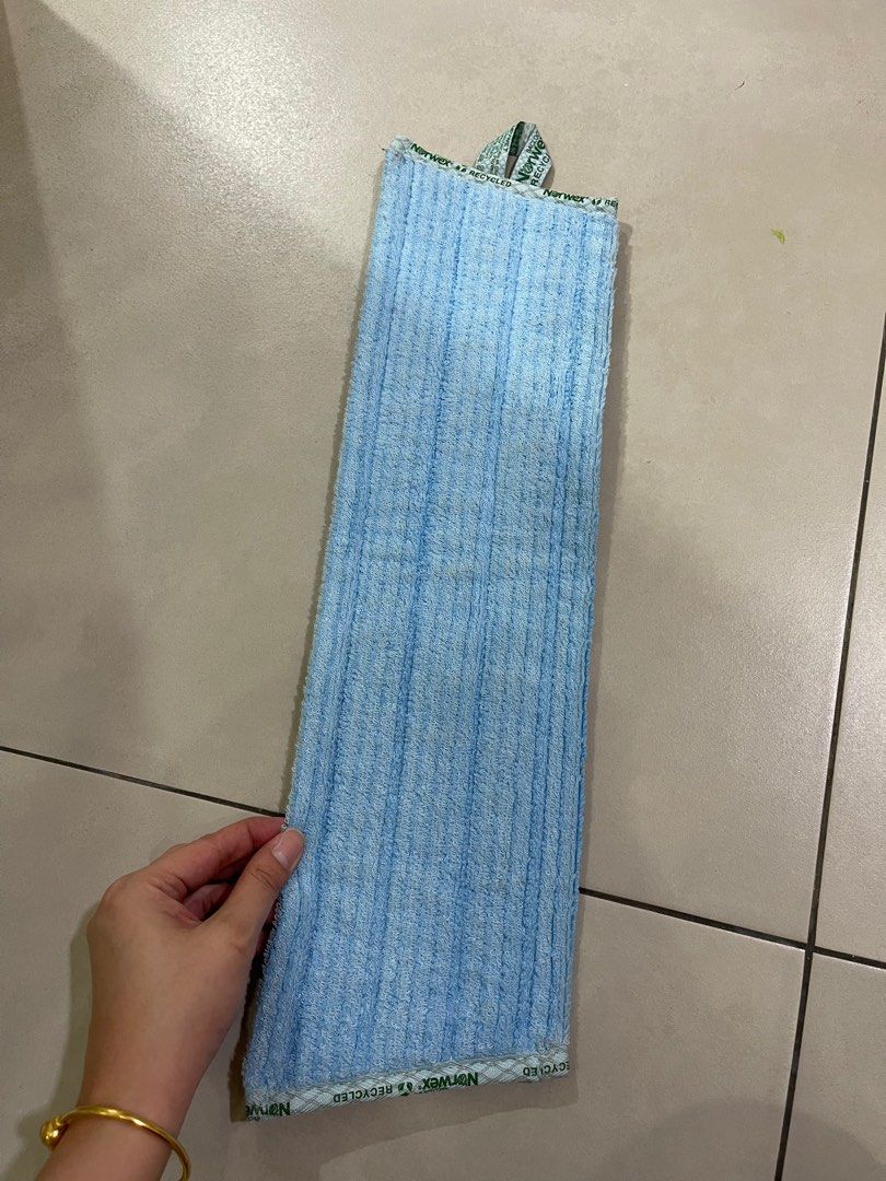 Norwex wet mop pad set, Furniture & Home Living, Cleaning & Homecare