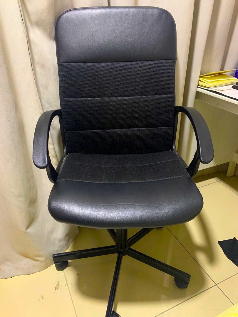 Office Chair IKEA Renberget, Furniture & Home Living, Furniture, Chairs