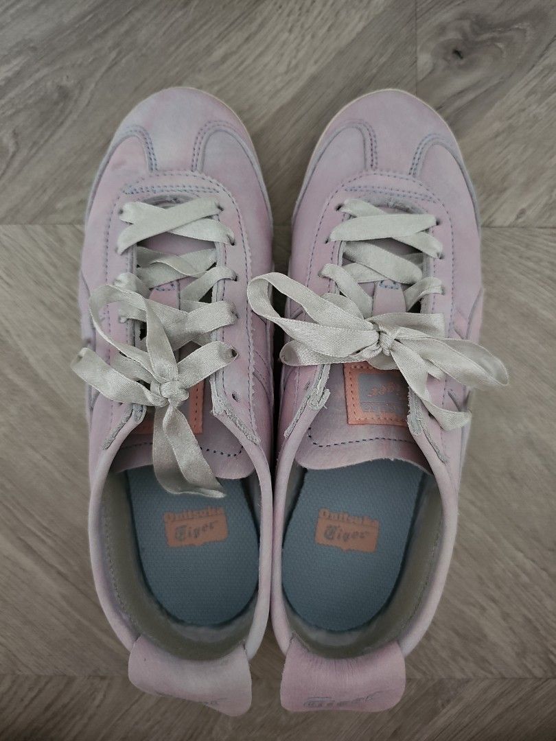 Onitsuka Tiger Sneakers (Category: Sneakers) located in Singapore. Submitted by frecks (Listing ID 1247336971, Image 1). Description: Special unique color. Selling as it is slightly big for me. Fast Deal $60.