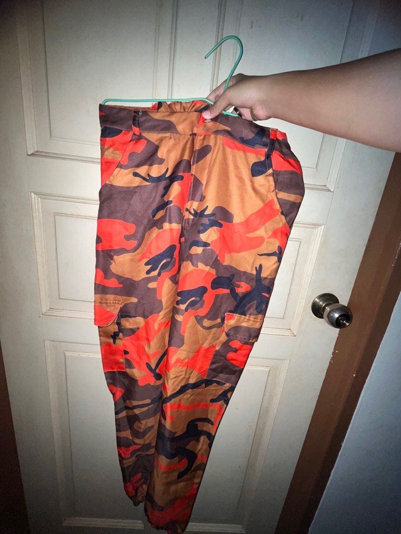 Red orange on sale camo pants