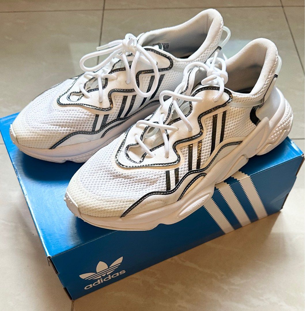ORIGINAL ADIDAS OZWEEGO WHITE WITH BOX (USED), Men's Fashion, Footwear,  Sneakers on Carousell