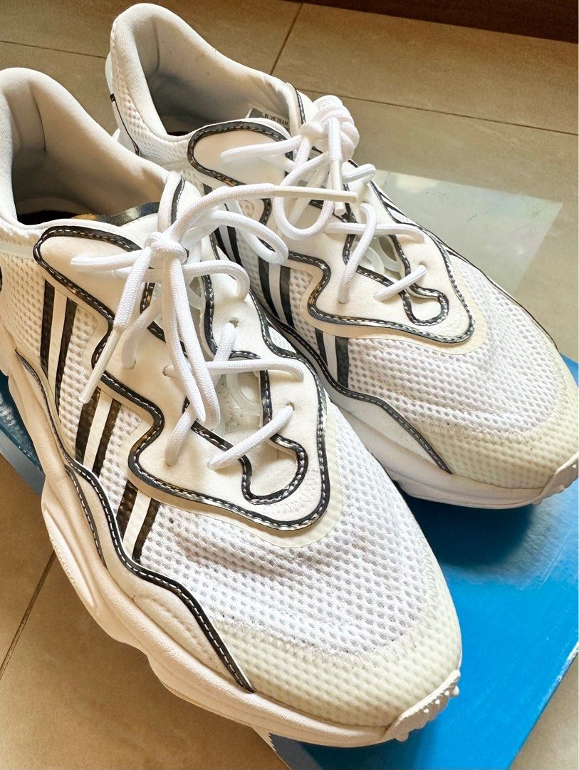 ORIGINAL ADIDAS OZWEEGO WHITE WITH BOX (USED), Men's Fashion, Footwear,  Sneakers on Carousell