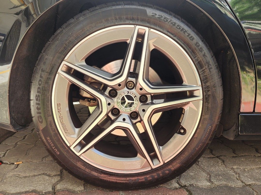 Original Mercedes AMG rims 18