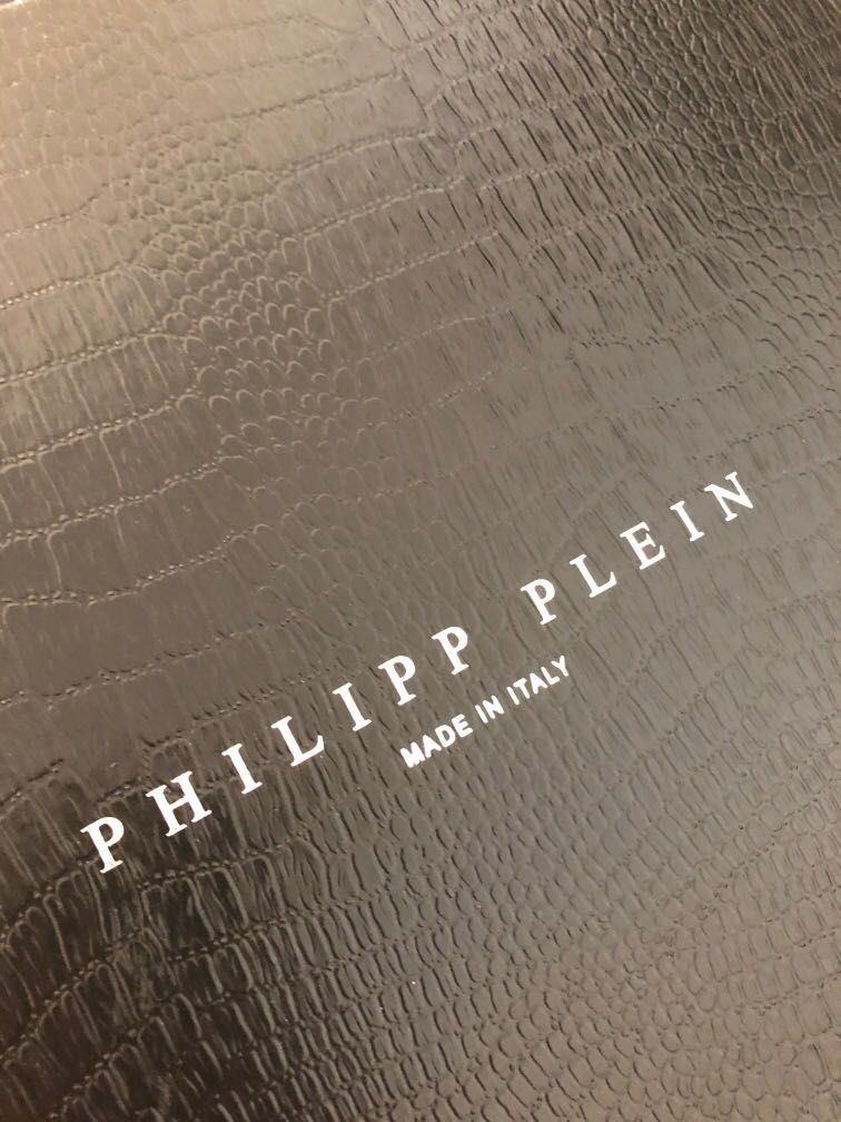 Philipp Plein faux Leather shoe box, Men's Fashion, Watches ...