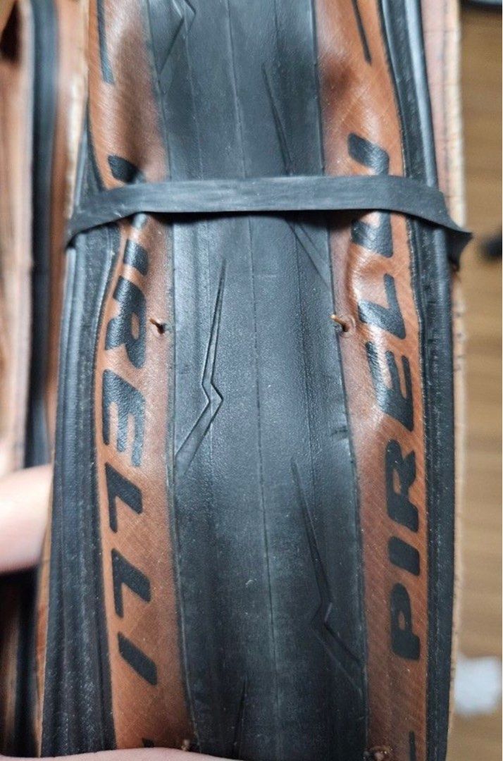 Pirelli p zero velo vs continental hotsell gp 5000