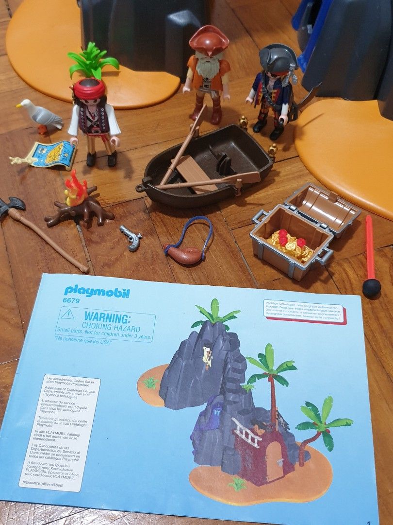 Playmobil 6679 deals pirate treasure island