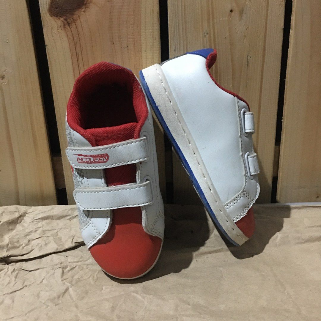 Preloved Lightning Mcqueen Rubber Shoes on Carousell