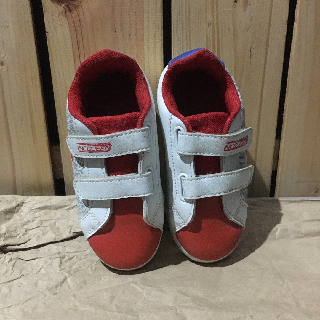 Preloved Lightning Mcqueen Rubber Shoes on Carousell