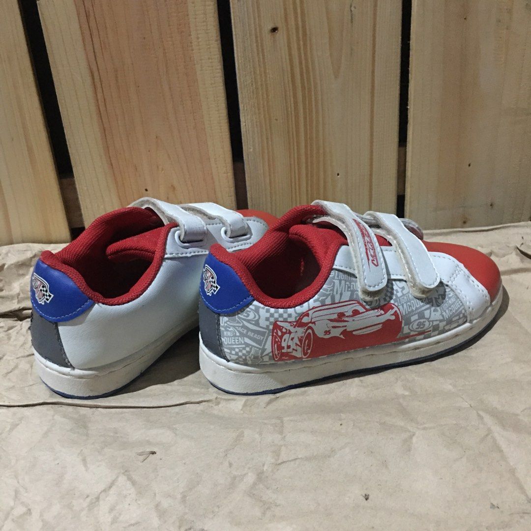 Preloved Lightning Mcqueen Rubber Shoes on Carousell