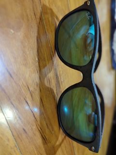 (Category: ) located in . Submitted by bettykousuke (Listing ID 1247360593, Image 1). Description: .