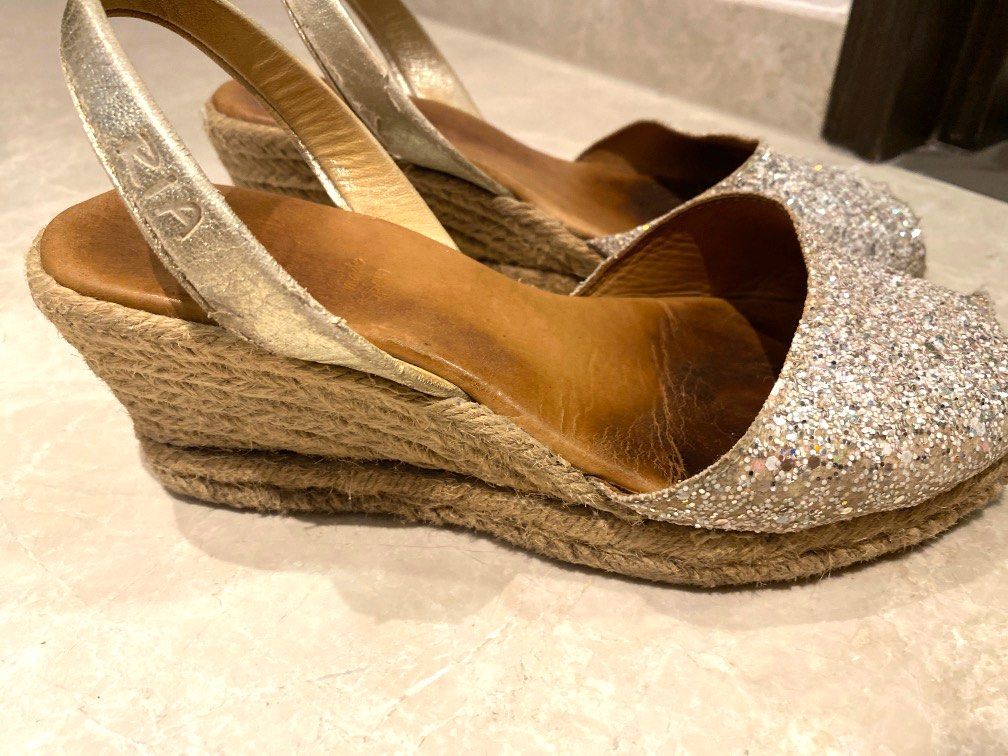 Ria on sale menorca platform