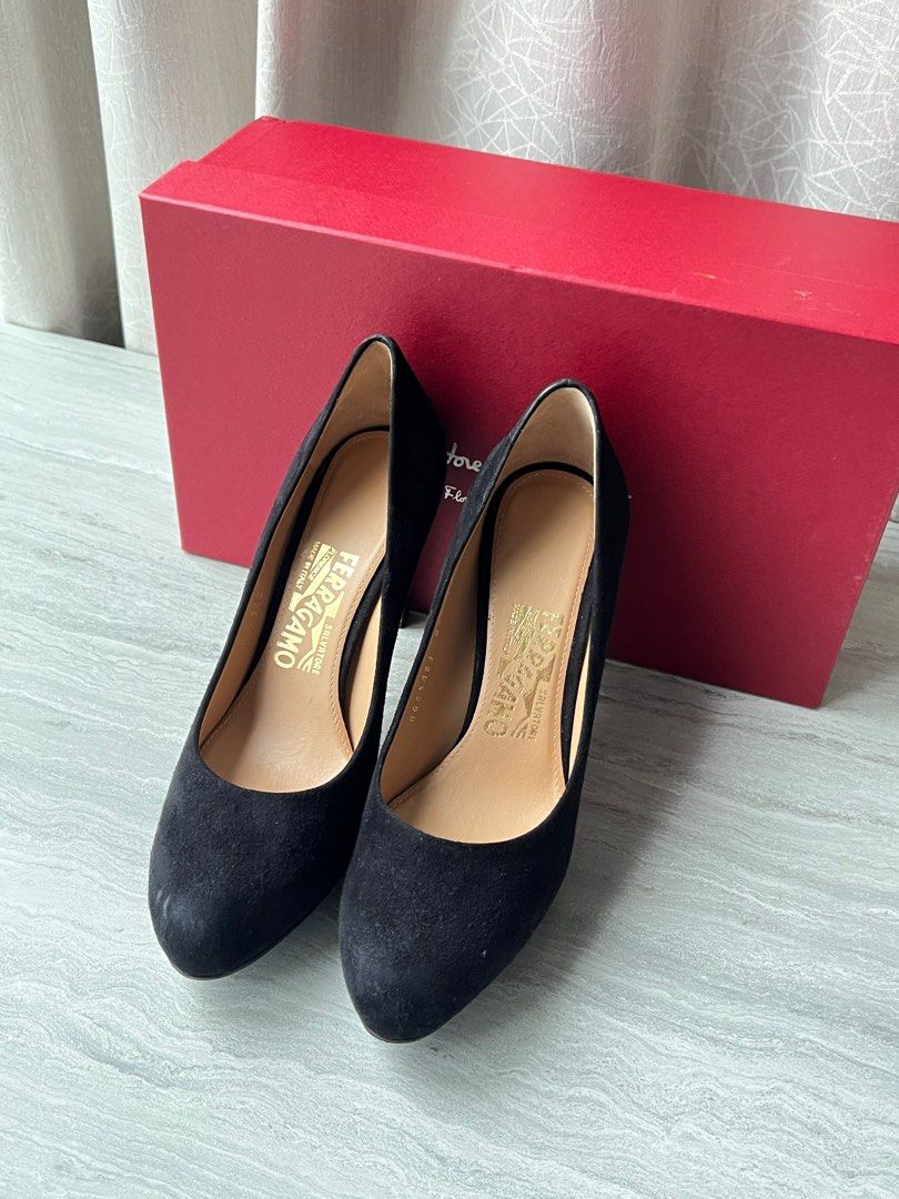 Salvatore Ferragamo Black Suede Pumps Luxury Sneakers Footwear