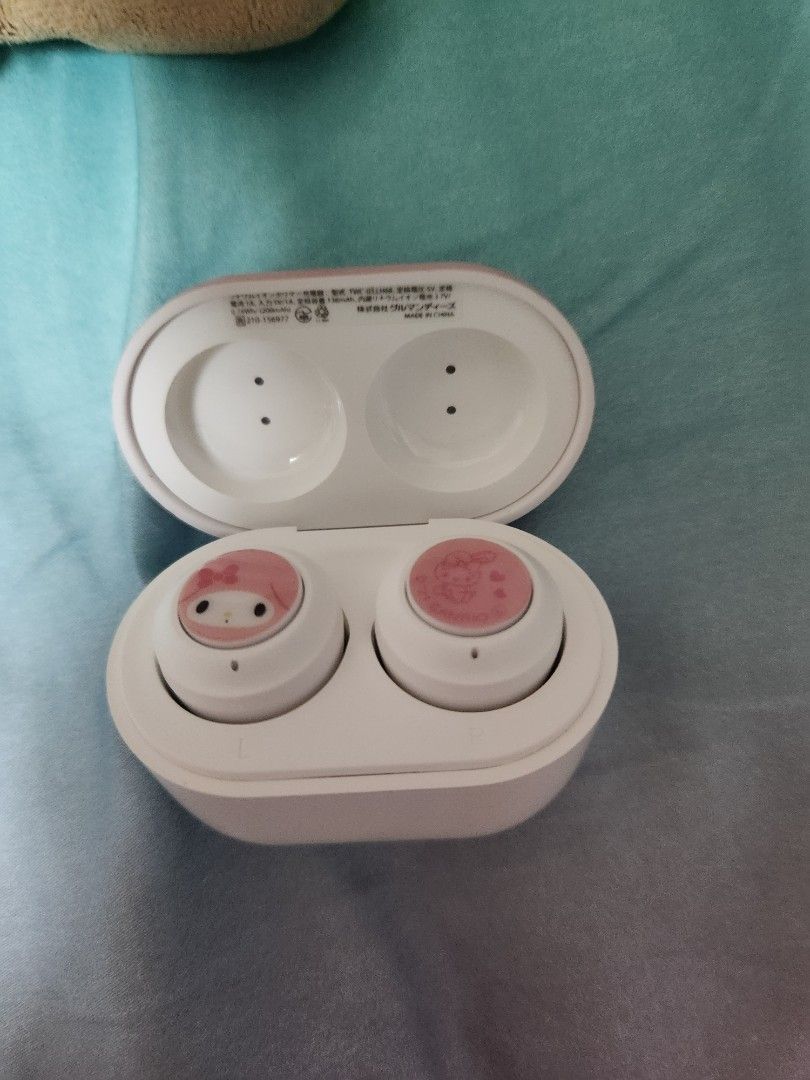 Sanrio Melody Wireless earbuds, Audio, Earphones on Carousell
