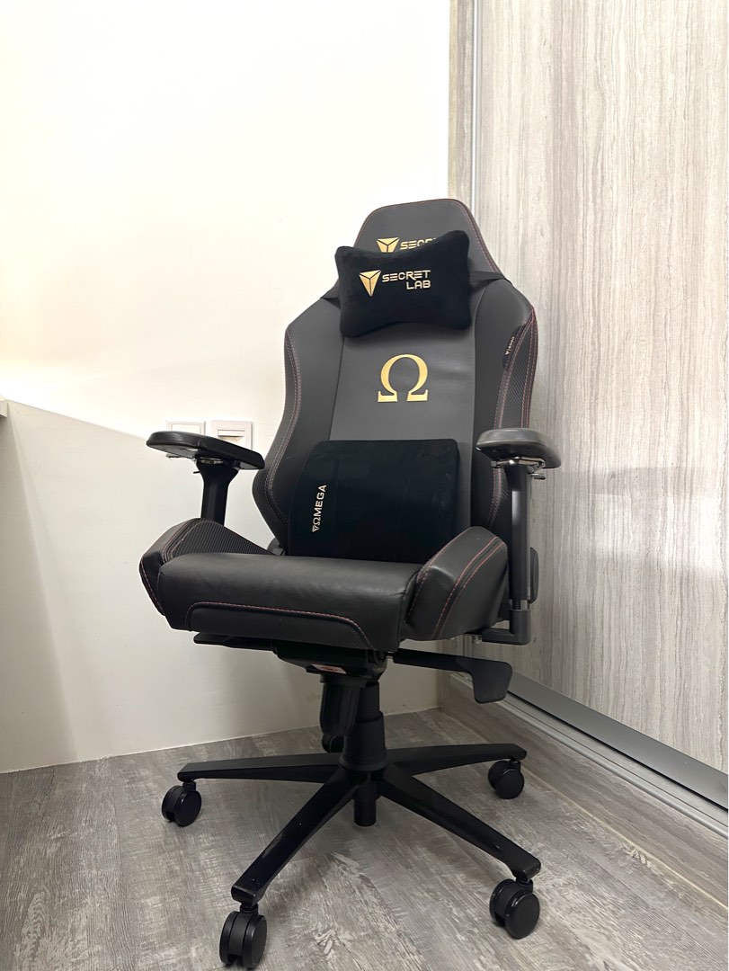 Secretlab Omega 2020 Stealth with Cushions, Furniture & Home Living ...