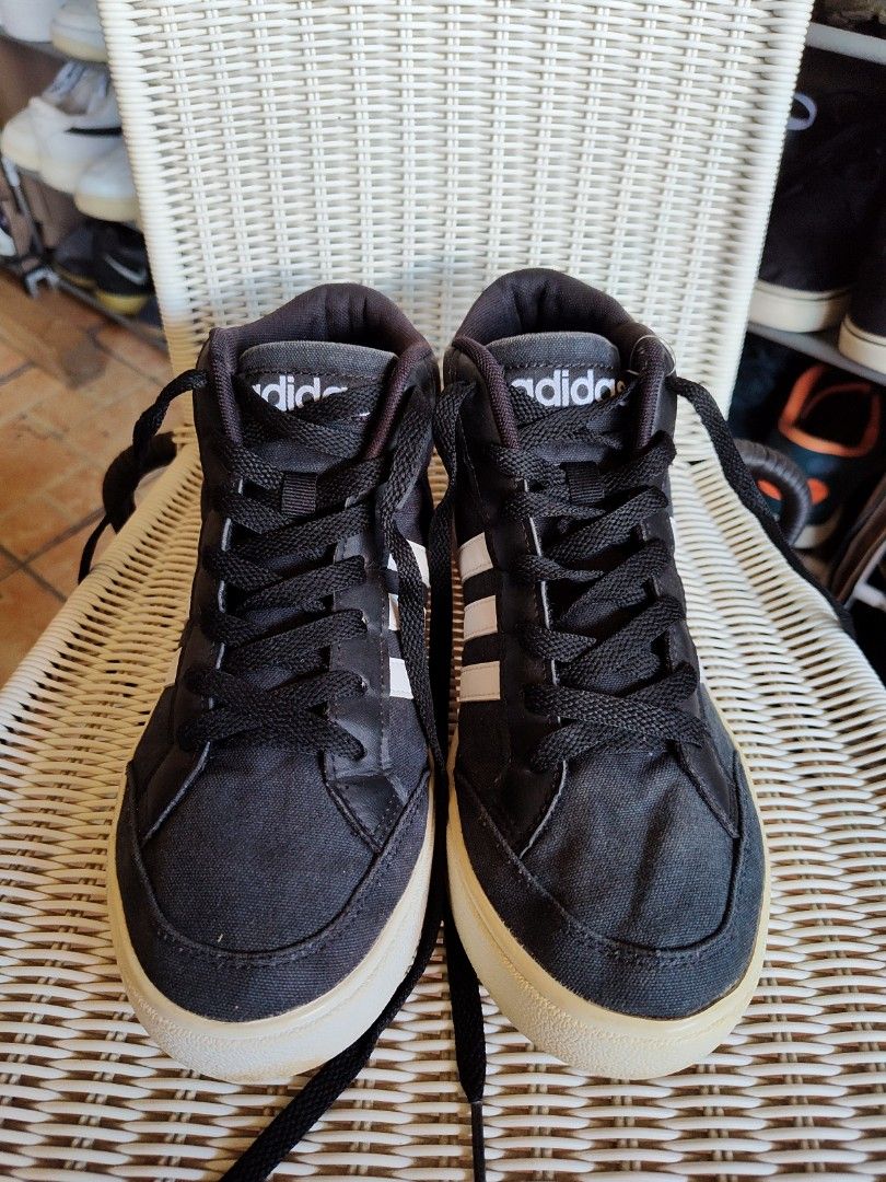 Adidas neo vibetouch store
