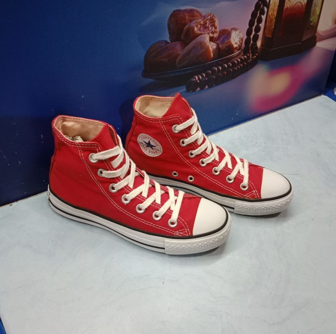 Yg red converse best sale