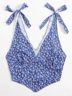 (Category: ) located in . Submitted by clothes_jo (Listing ID 1247353256, Image 1). Description: .
