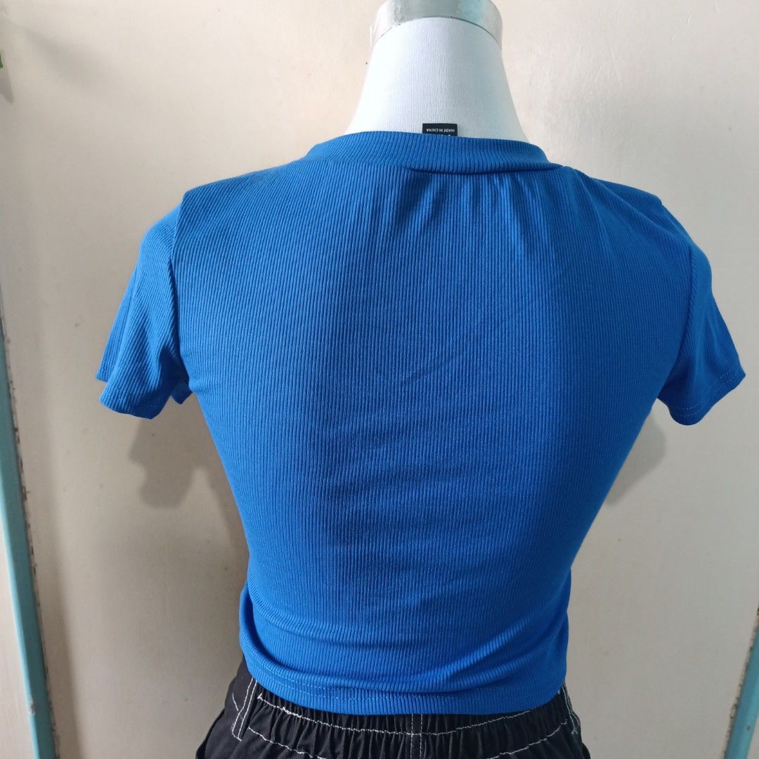 Shein Royal Blue ribbed crop top Small (Category: Shirts) located in Cabanatuan. Submitted by 4zenith (Listing ID 1247377671, Image 3). Description: Small on tag can fit up to semi m.