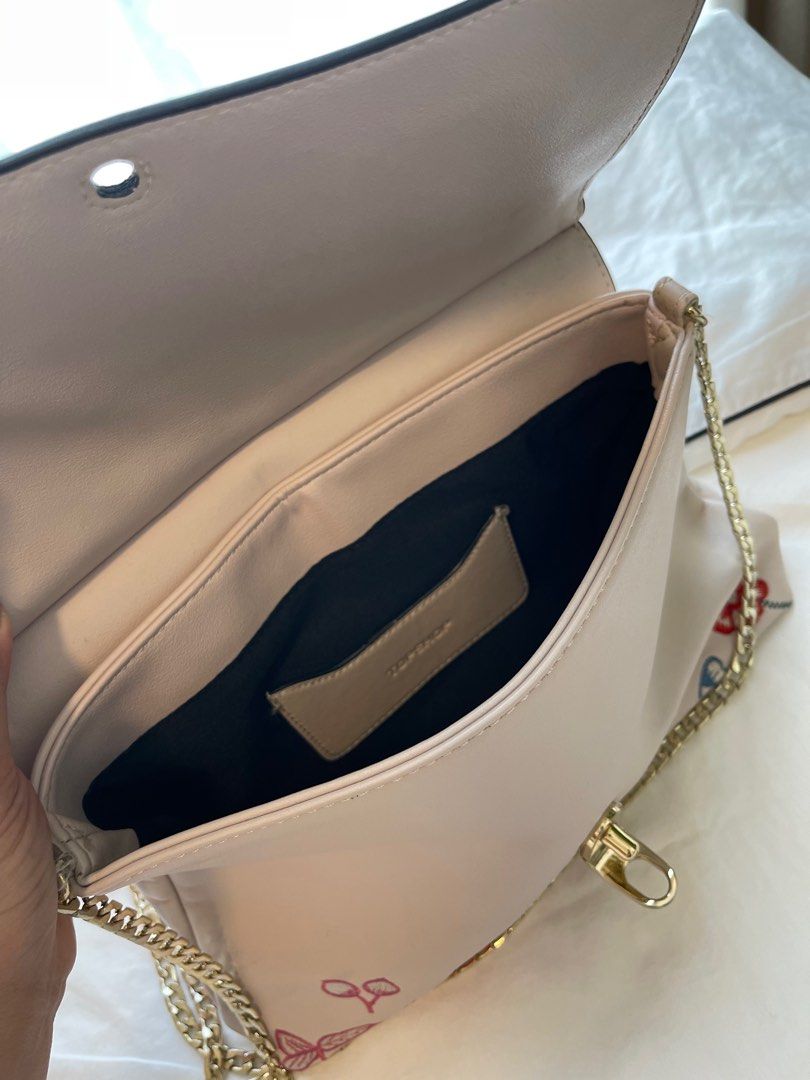 Gold chain clearance shoulder bag