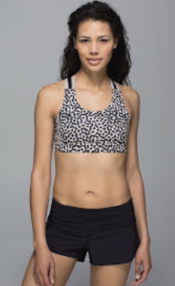 Size 10 Lululemon sport bra, Sports Equipment, Sports & Games, Water Sports  on Carousell