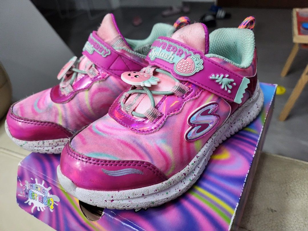 Girls shoes sketchers sale