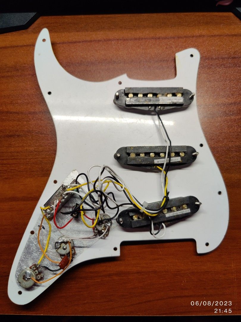 Squier affinity pickups online