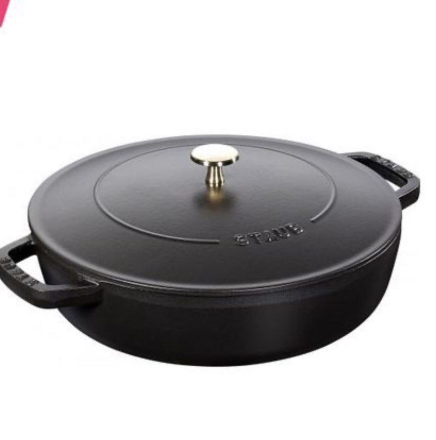 Staub cast iron braiser 24cm, Furniture & Home Living, Kitchenware