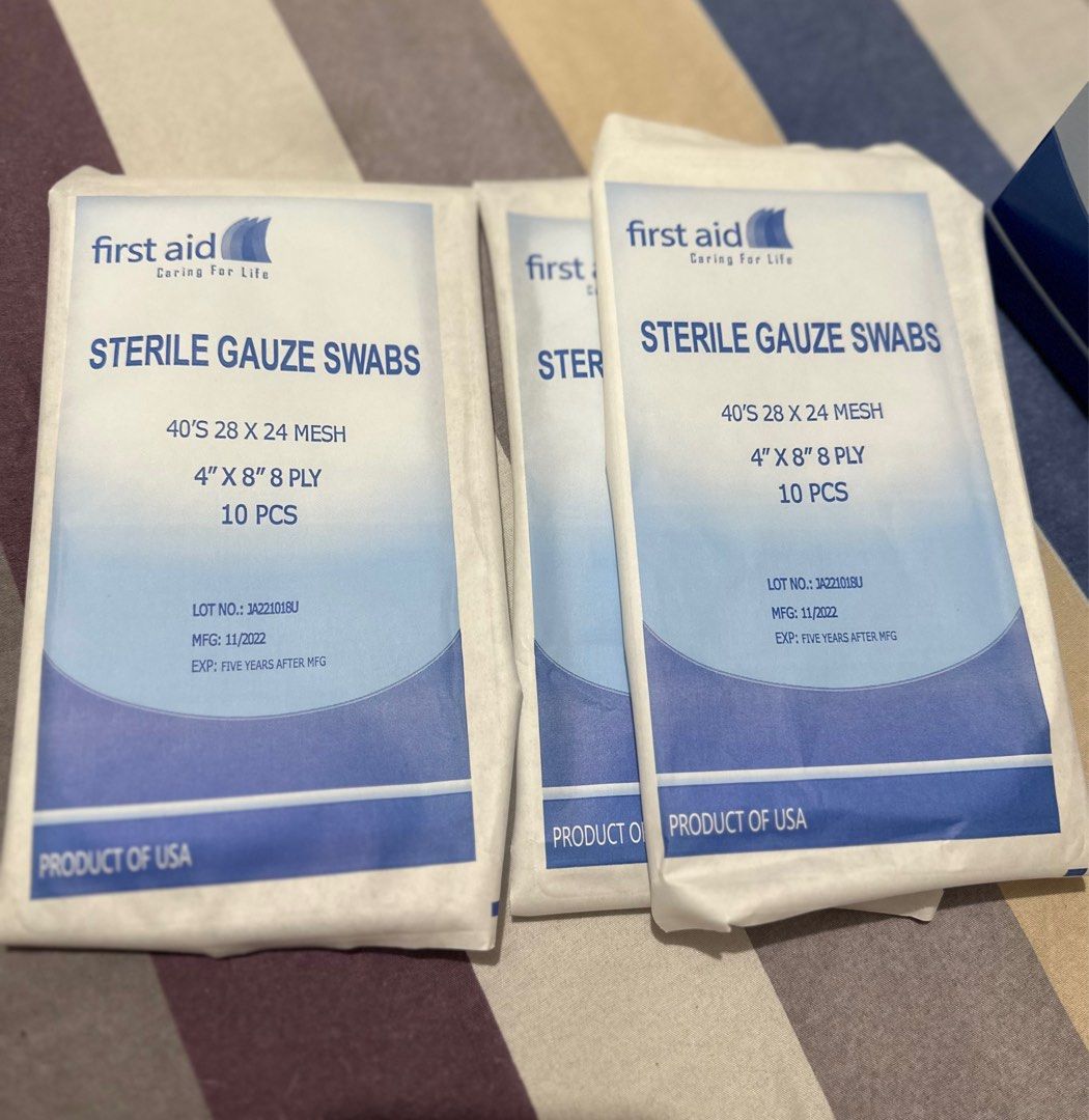 Sterile Gauze Pad 4x8 8 ply 1 box (10 packs) on Carousell