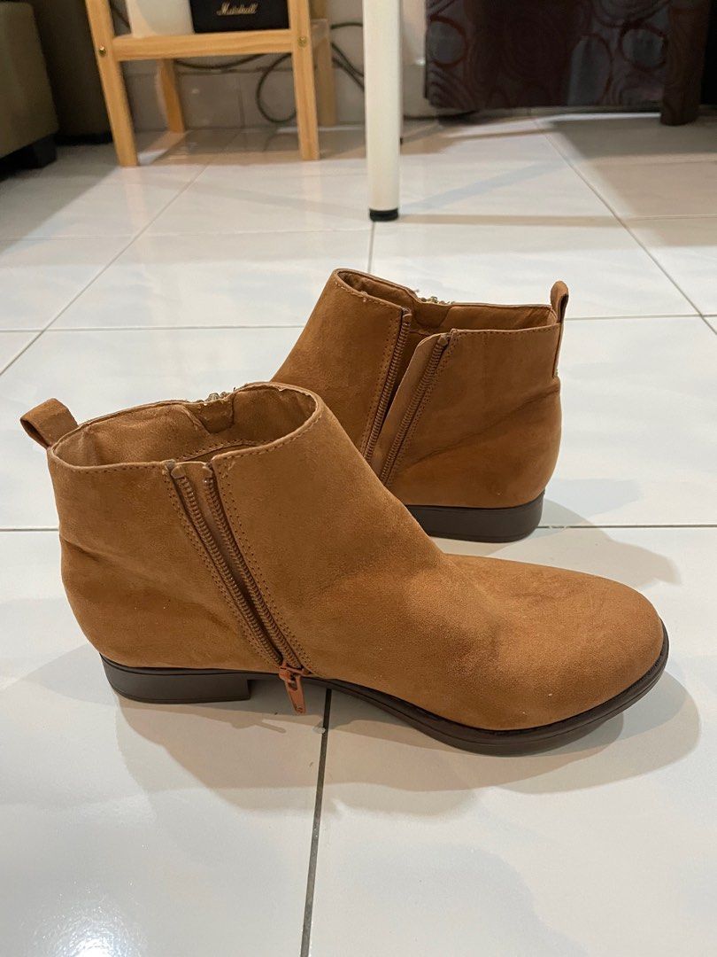 Caramel clearance suede boots