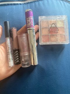 (Category: ) located in . Submitted by Daichy (Listing ID 1247400146, Image 1). Description: .
