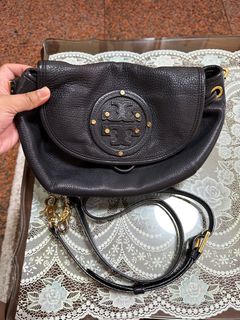 (Category: ) located in . Submitted by bestfindsforless (Listing ID 1247311013, Image 1). Description: .