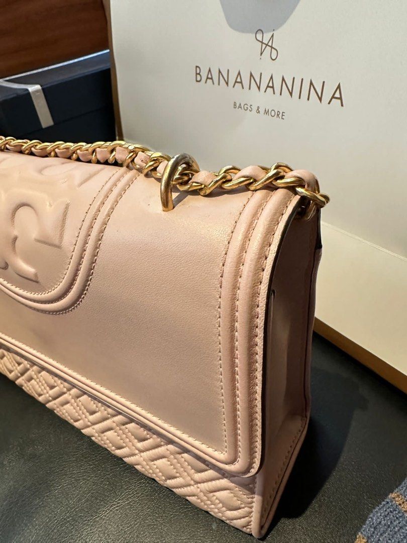 Tory burch fleming tote shell sales pink