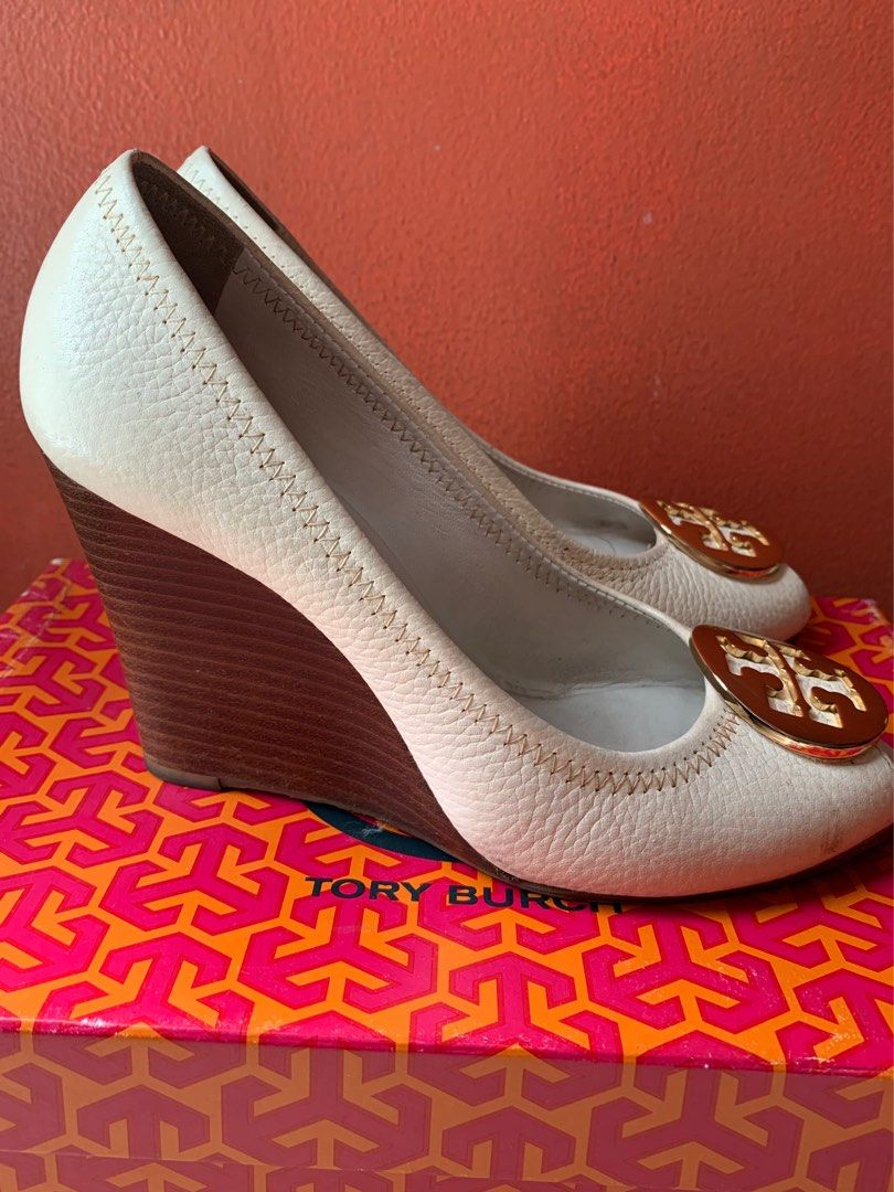 Tory burch shop julianne wedge
