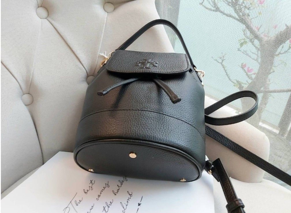 NWT! Tory Burch THEA Mini Bucket Pebble Leather Backpack Black $398