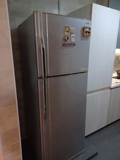 (Category: ) located in . Submitted by areeba10 (Listing ID 1247492867, Image 1). Description: .