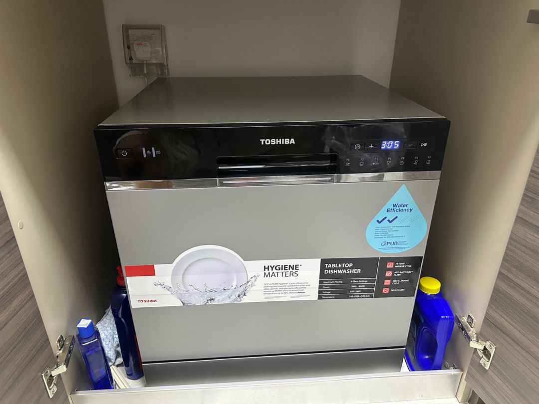 Toshiba Tabletop Dishwasher DW08T1, TV & Home Appliances, Kitchen