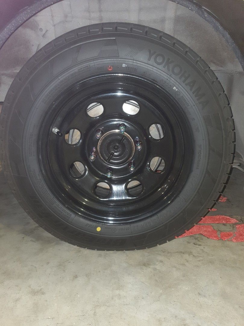 Toyota Hiace 15inc rim with tyre, Car Accessories, Tyres & Rims on ...