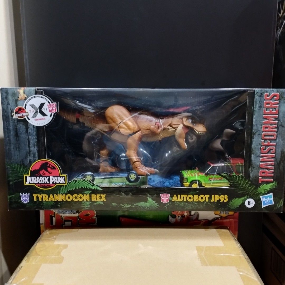 Transformers X Jurassic Park Collaborative Tyrannocon Rex & Autobot