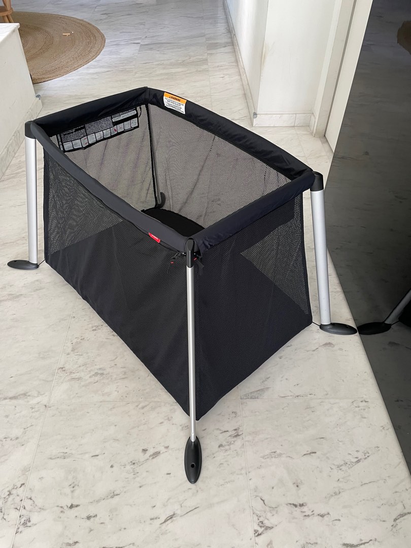 Travel cot (Phil&Teds v4), Babies & Kids, Baby Nursery & Kids Furniture
