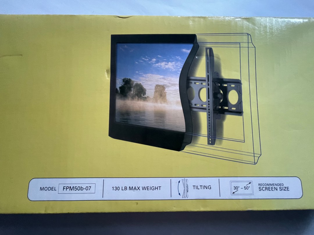 TV Wall Mount Bracket Vuepoint FOM50b07 (3050” TV), TV & Home Appliances, TV & Entertainment