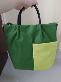 （分類：）位於 。 由 seew246 提交（商品編號 1247460401，圖片 1）。簡介： 。