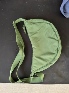 Uniqlo Mini Shoulder Bag Green