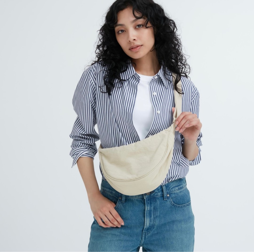Uniqlo Round Mini Shoulder Bag Natural Color, Fesyen Wanita, Tas