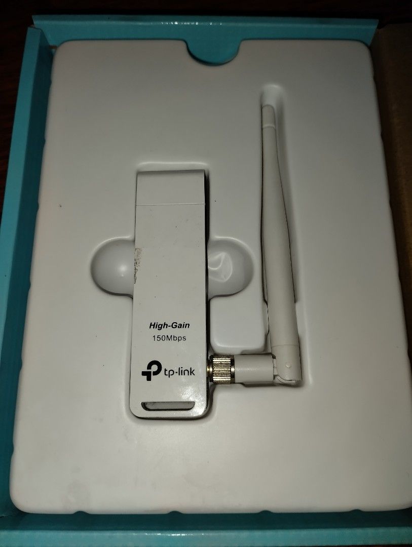 USB wifi TP-link (Category: Networking) located in Quezon City. Submitted by baosheng24 (Listing ID 1247439740, Image 2). Description: USB wifi TP-link *can be used on Pc desktop or laptop *driver software manual can be seen on their website *for WINDOWS 10 it can be automatic scan driver when you plugged in *available meetup fairview *can do shipping via lalamove/grab *shipping fee will provided by buyer.