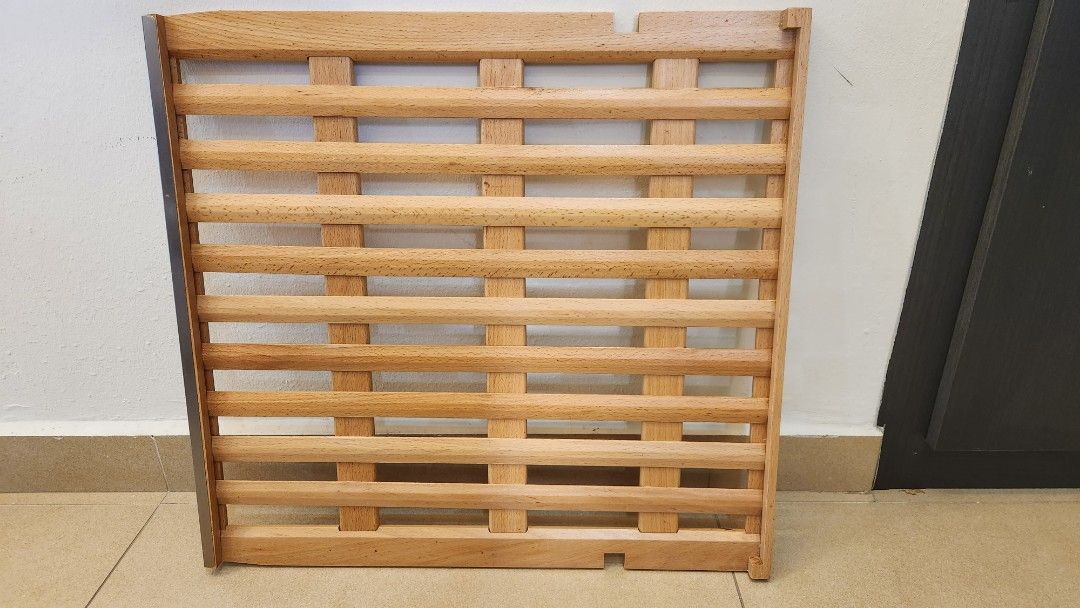 Vintec V110 wooden shelves x9